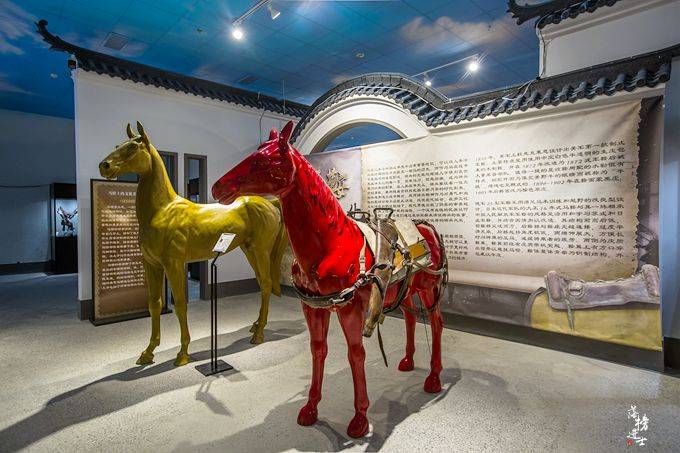 河北安平有一座马文化博物馆,藏有众多精美的马具,可以免费参观