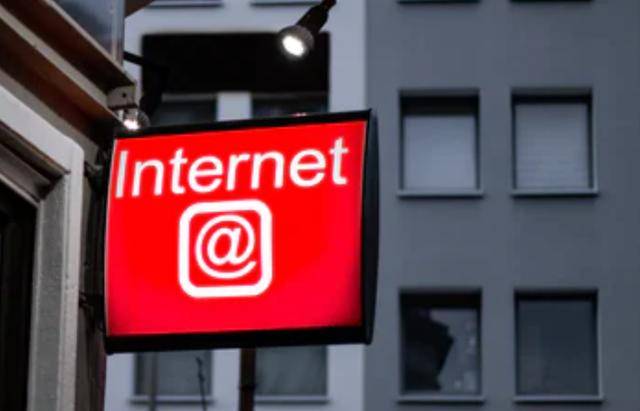 旗舰店直播带货怎么做 d1bca1a53490423689f261c662b93e78.jpeg