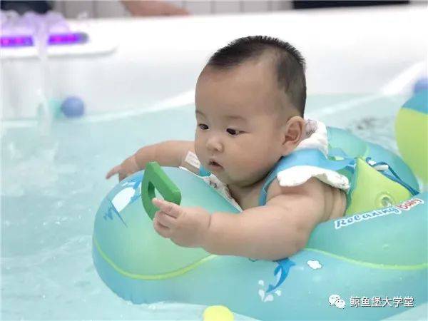 游运动|带孩子参与婴游运动更有必要！天气凉了