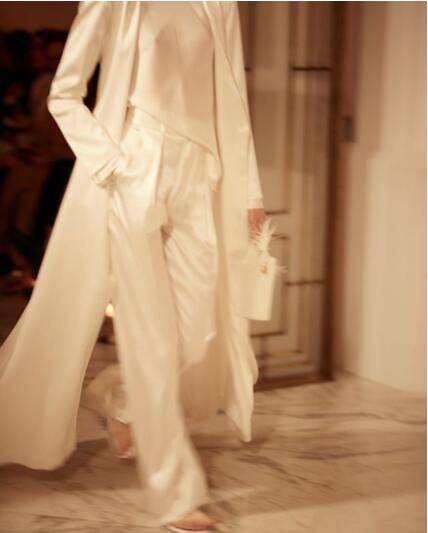 婚礼|穿裤装走婚礼红毯才够帅！精选6 家特色风格服饰品牌，实现你的率性婚纱梦