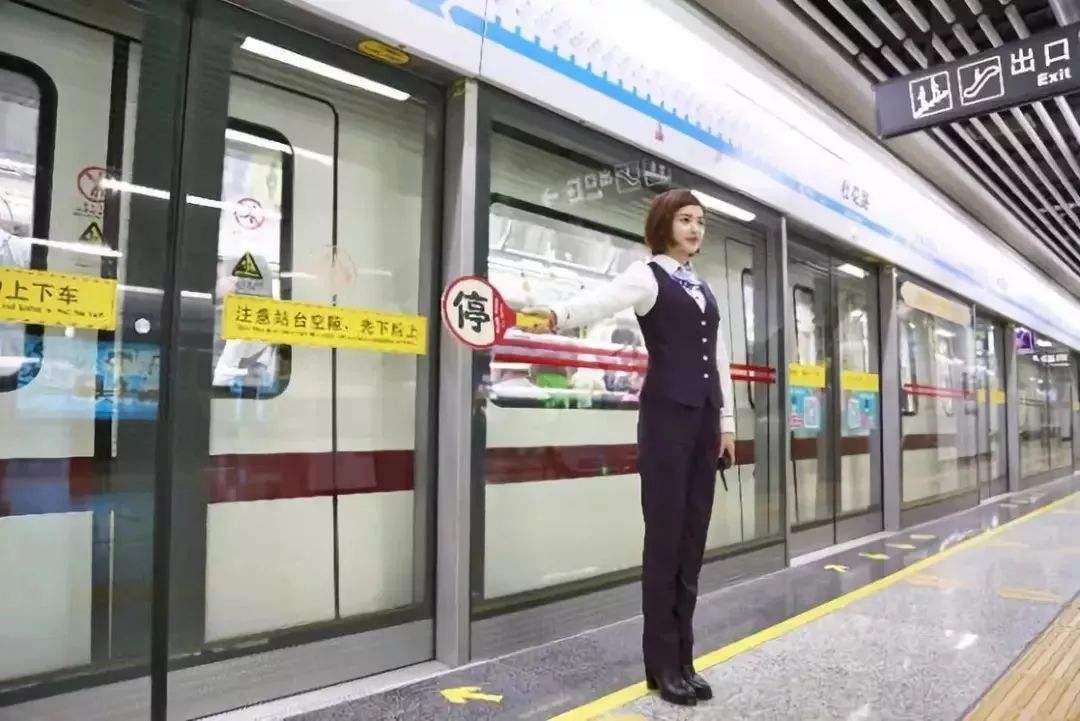 地方刷gdp_中国gdp增长图(3)