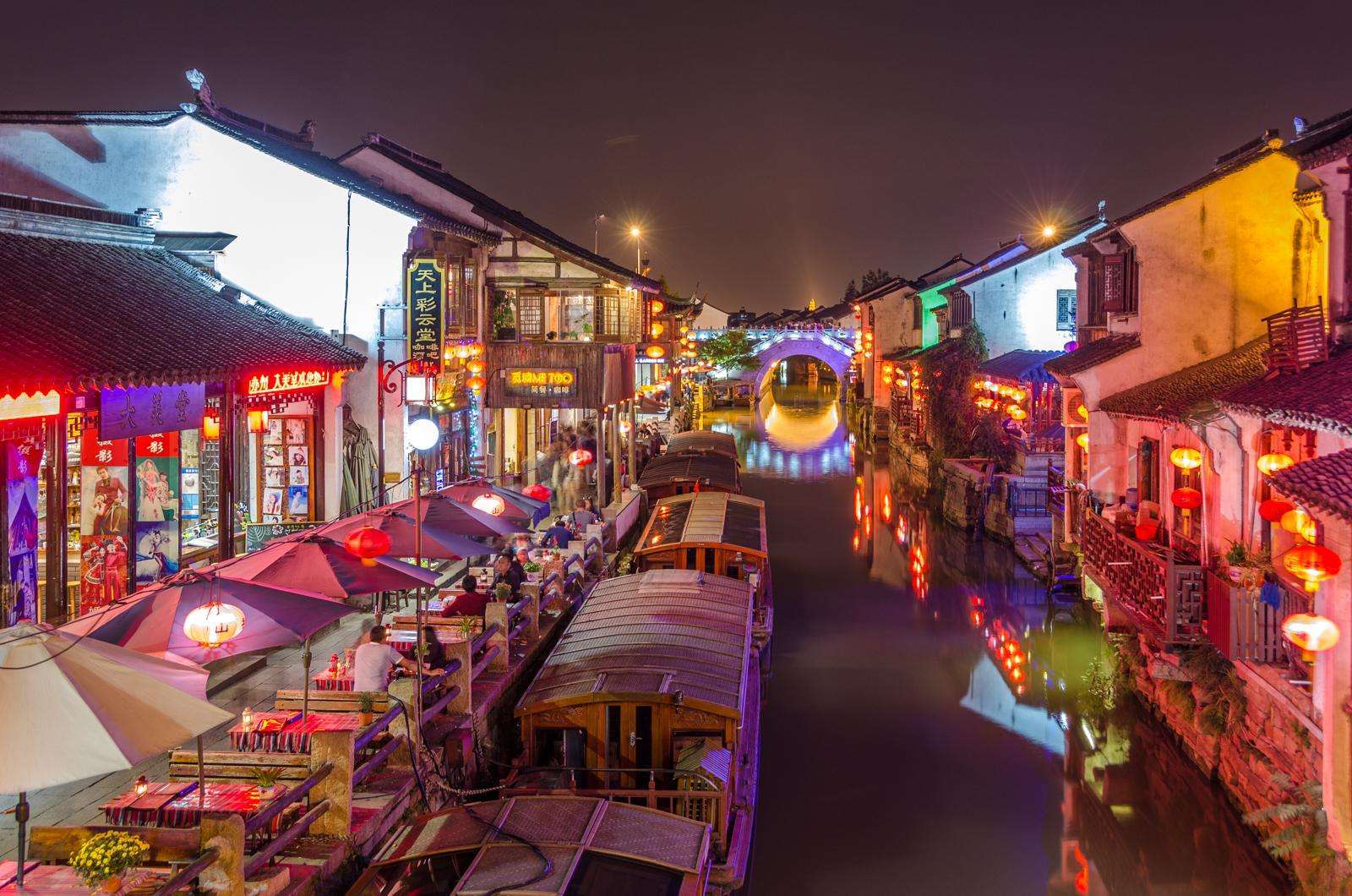 苏吹gdp_中国gdp增长图(3)