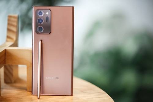 Note|三星Galaxy Note20 Ultra告诉你，120Hz自适应屏幕有多强！