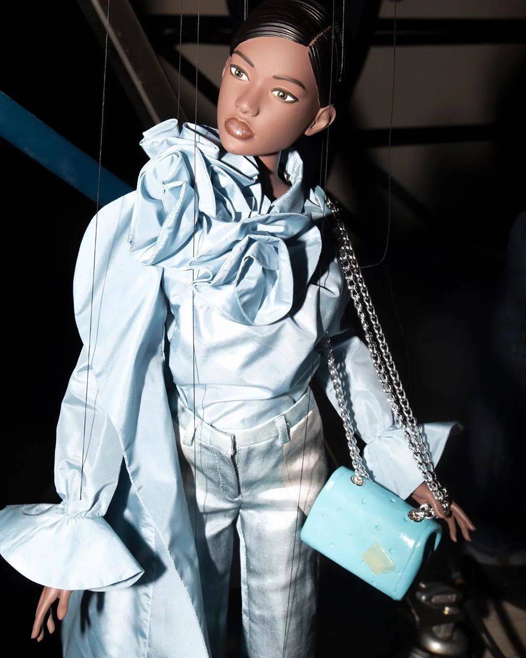 show|如果没有 “真人模特”，时尚要怎么玩