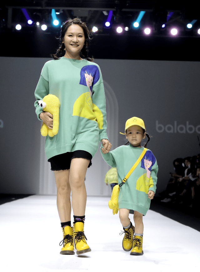孩子|KIDSWEAR上海时装周开幕大秀——巴拉巴拉“绒我撒野”秋冬时尚大秀