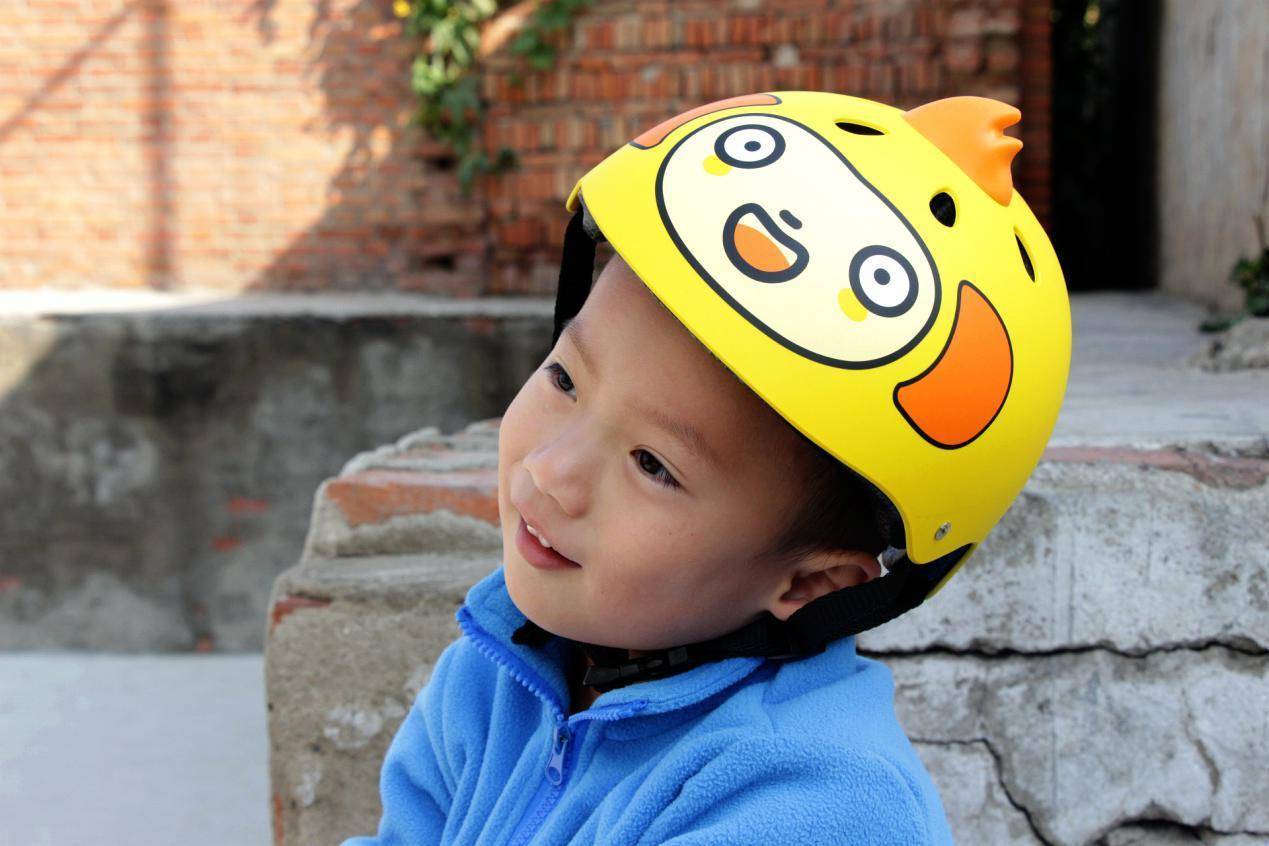 怪兽|激发运动潜能，陪伴美好童年：柒小佰小怪兽轮滑鞋评测