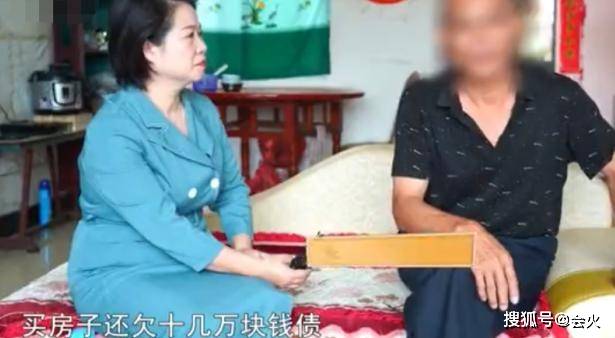 丈夫|原创自称要嫁给靳东的60岁女粉丝,就像拼单的上海名媛一样空虚