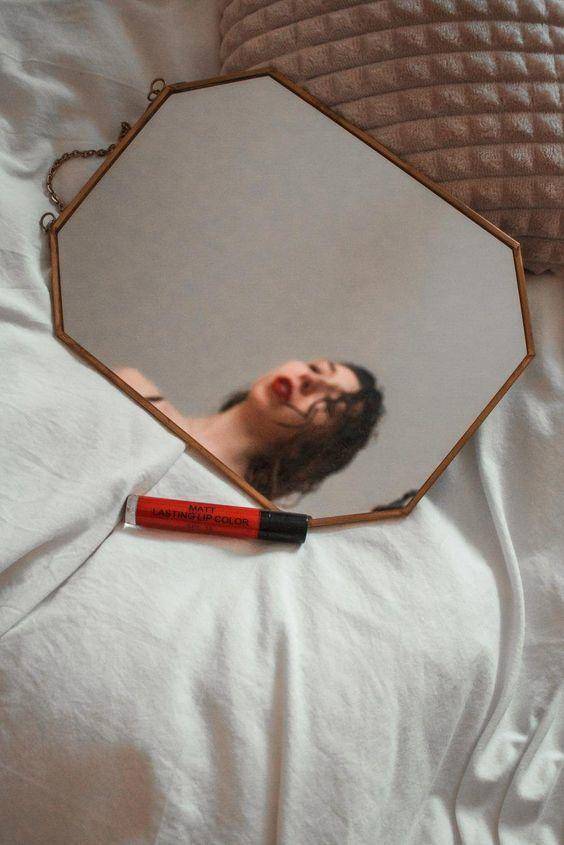 嘴唇|一进秋天,嘴巴比脸还干!用了它,男朋友整天捧着我的嘴亲