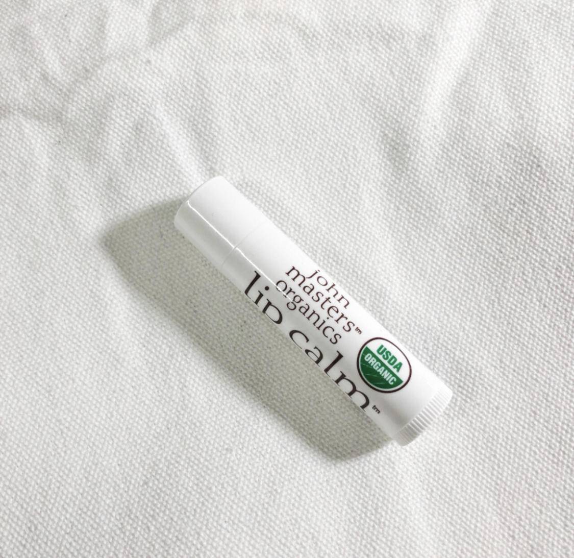 嘴唇|一进秋天,嘴巴比脸还干!用了它,男朋友整天捧着我的嘴亲