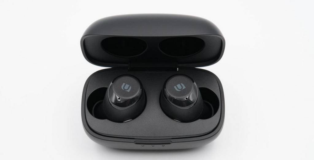 标配|不止iPhone12，连iPhone11都不再标配充电器，是谁给苹果的勇气？