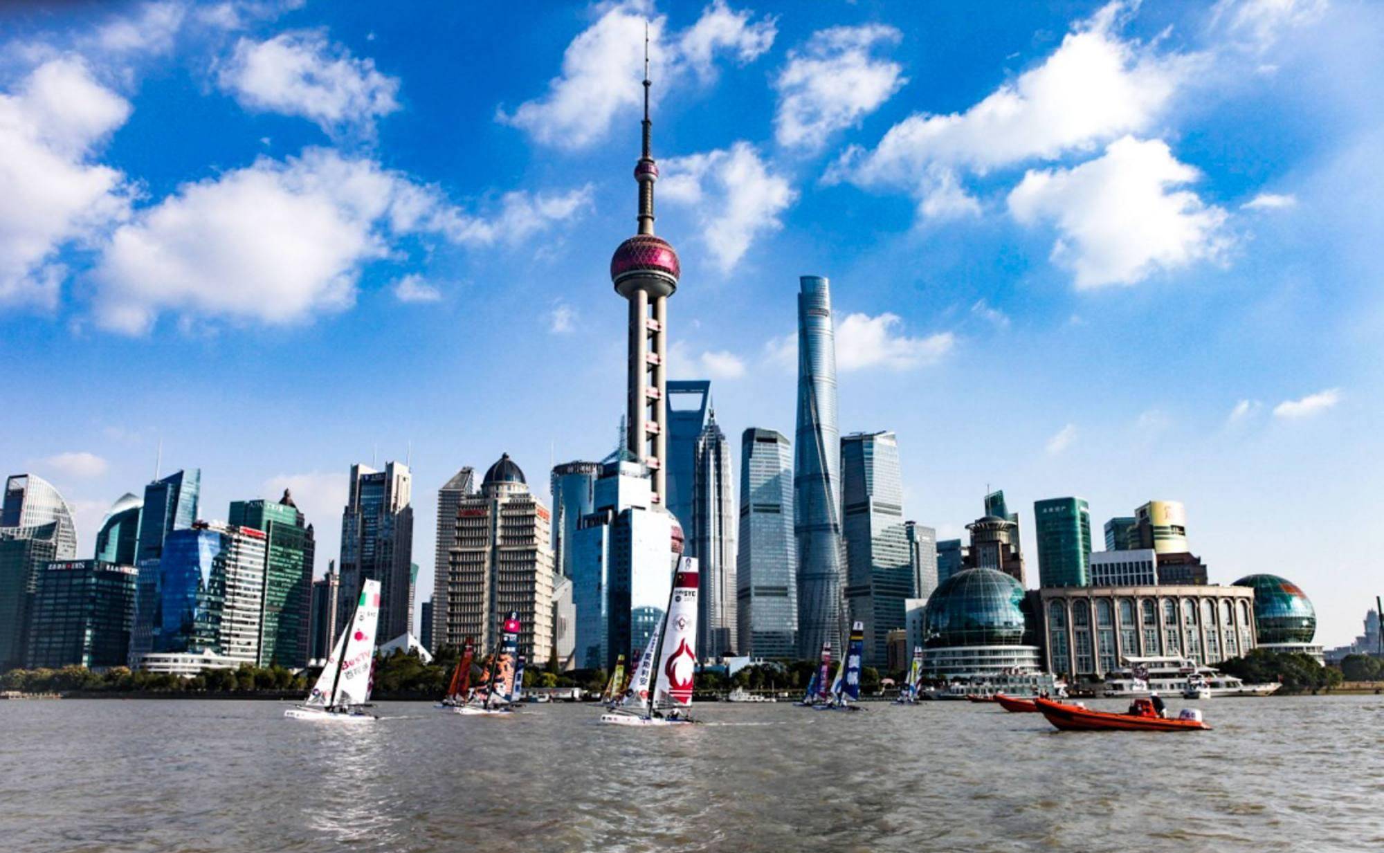 何必GDP_中国gdp增长图(3)