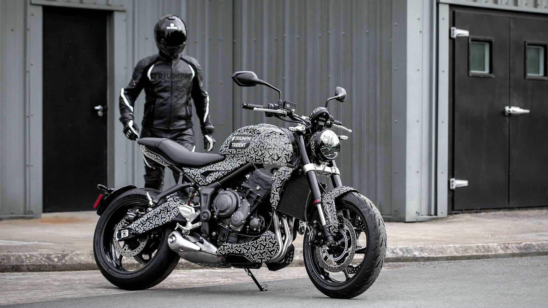 凯旋"三叉戟"(triumph trident)