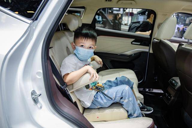 力拉满|宝妈首选WEY VV6？这项功能是关键，儿童守护力拉满！