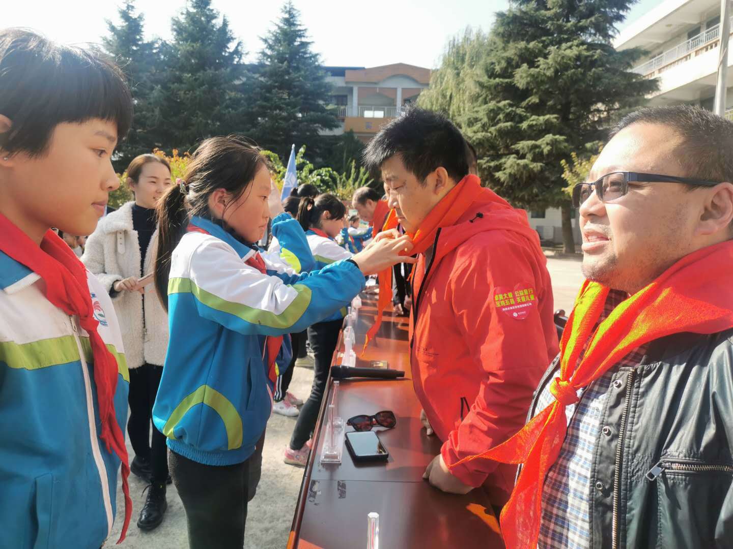 兰圃村人口_广州兰圃公园