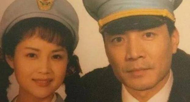 一家四口全是演员,爸妈国家一级兼影帝,他们的儿女才叫颜值爆表