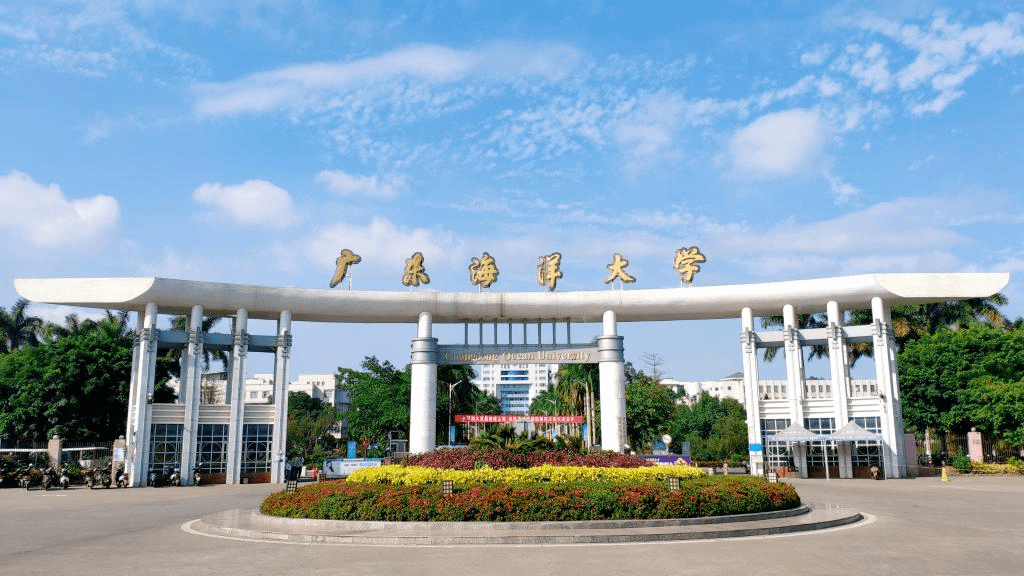 校区|在学校就可以看海!哪所是你最爱?12所高颜值海边大学