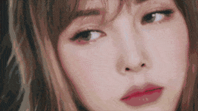 新造型|还在追求无暇的妆面？脸上有痣也可以这么美！