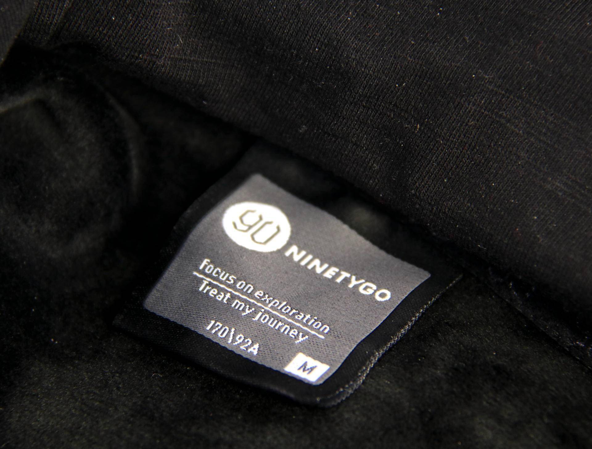 效果|穿出潮流范，90分加绒连帽套头保暖卫衣，让冬季更温暖