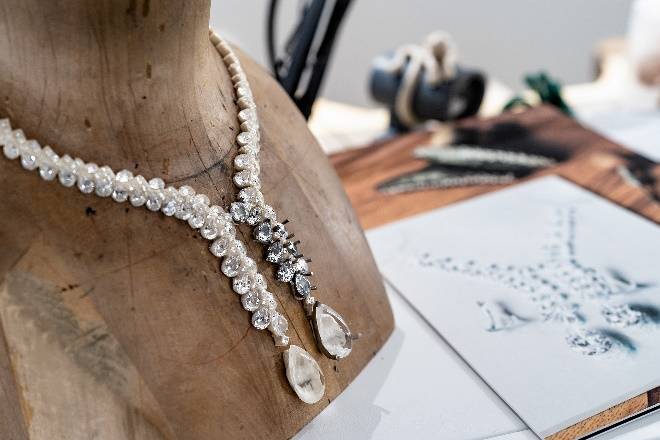 ������ȫ�� [SUR]NATUREL�߼��鱦չ����Ȼ��� ��������