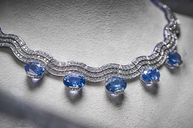 ������ȫ�� [SUR]NATUREL�߼��鱦չ����Ȼ��� ��������