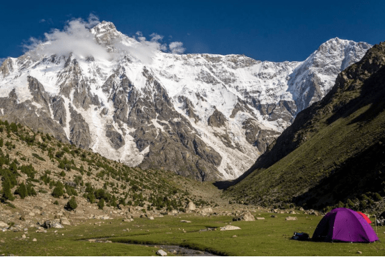 世界第一高峰是哪座山 00224f8000844b459d194cd0981a8a27.png