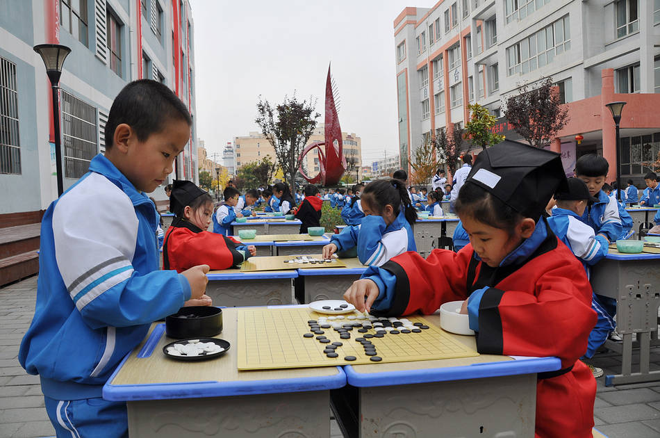 &amp|天水市麦积区龙园小学第二届&quot;校长杯&quot;围棋赛开赛