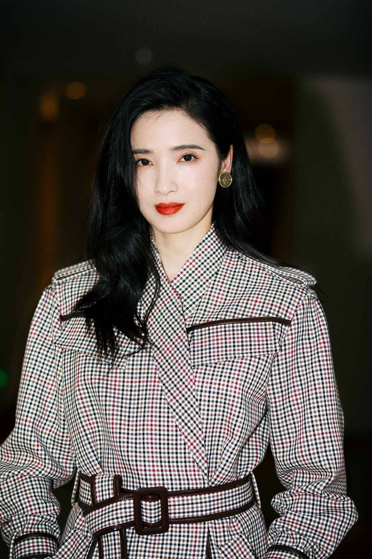 《汉南夏日》平遥授誉 龚蓓苾分饰两角演技获赞