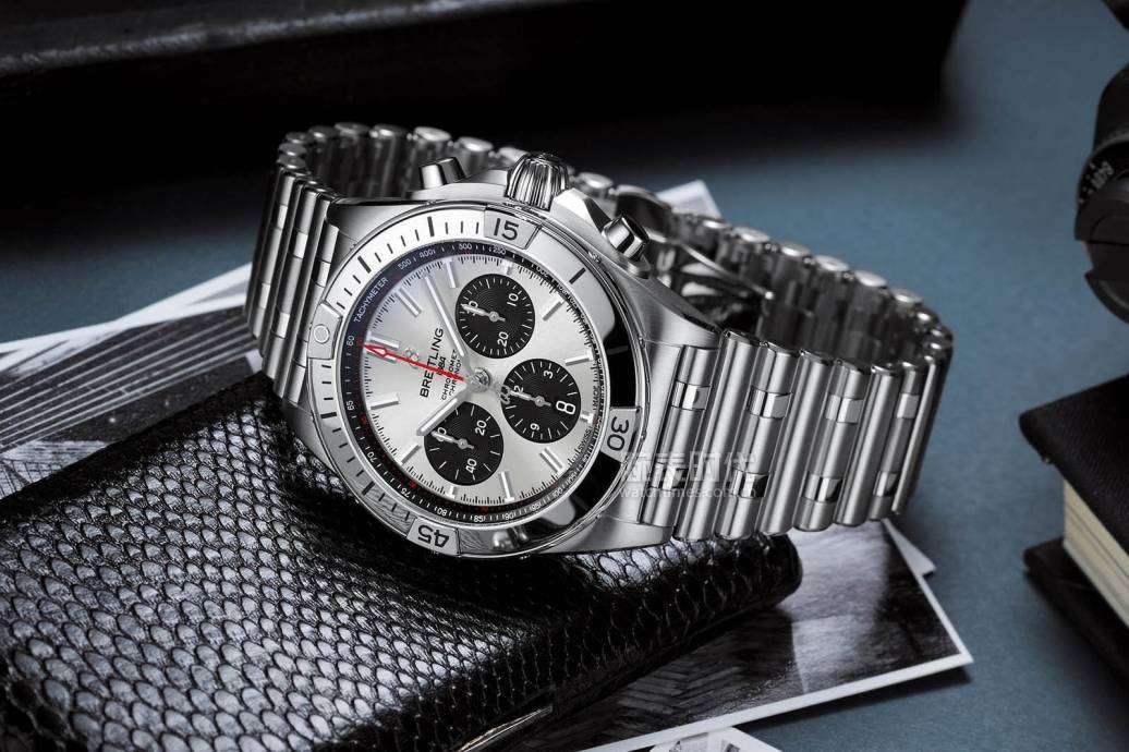 系列|2020“熊猫盘”腕表盘点