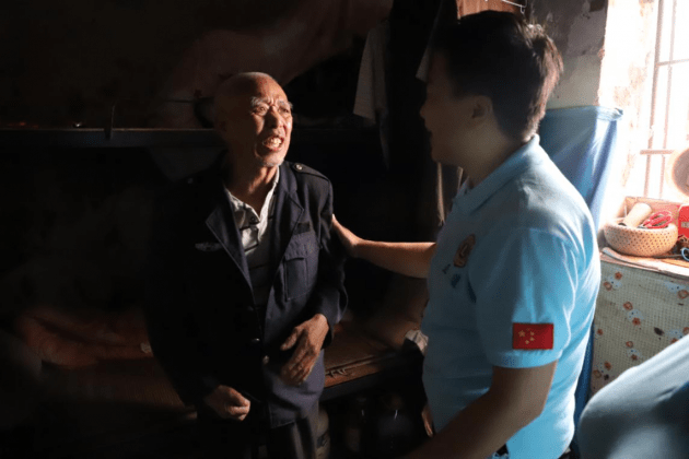 深圳狮子会|深圳狮子会正道服务队赴宝安九围社区慰问