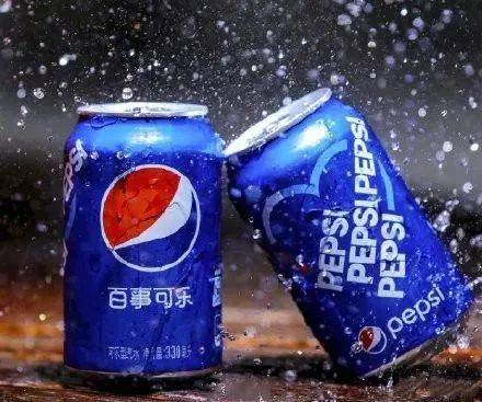 蓝色|iPhone 12 蓝色翻车？网友直呼太接地气了~