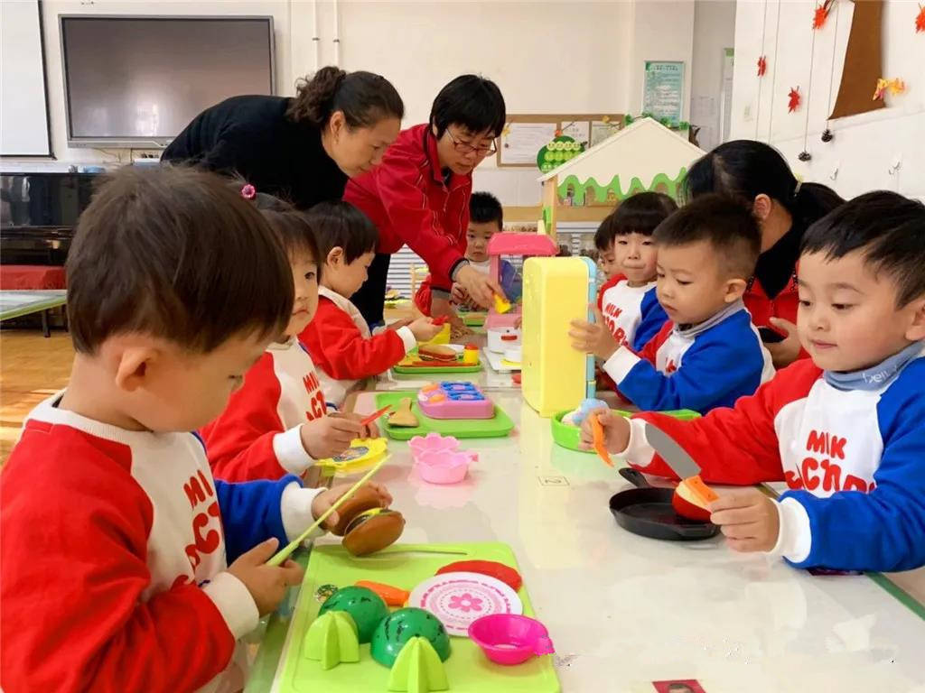 三门峡市实验幼儿园举行庆“六一”首届科技节活动-河南省学前教育新闻网