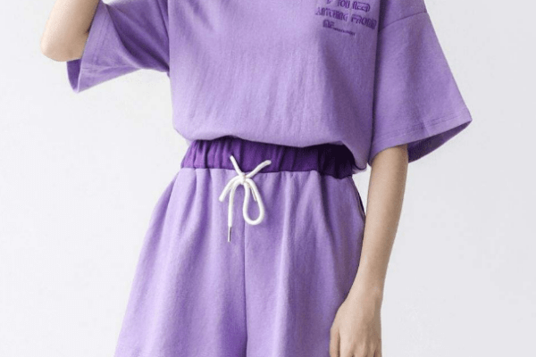 衣服|紫色的衣服怎样穿，才可以搭配出各种风格？