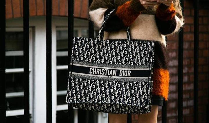 包包|极少人知道的好品味，就是这么的让人移不开眼球！