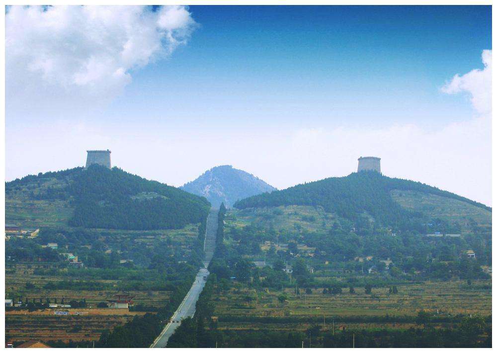 故事传记|武则天创造的3个第一,千年后,在位最长的康熙,都没能打破!