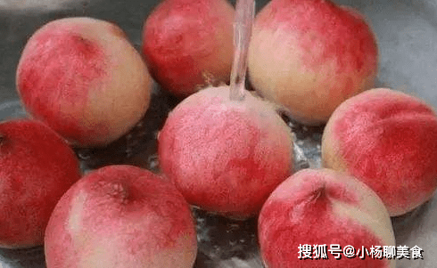 桃子怎么洗才能干干净净的 30983316813544ea93eaa11697d6f131.png