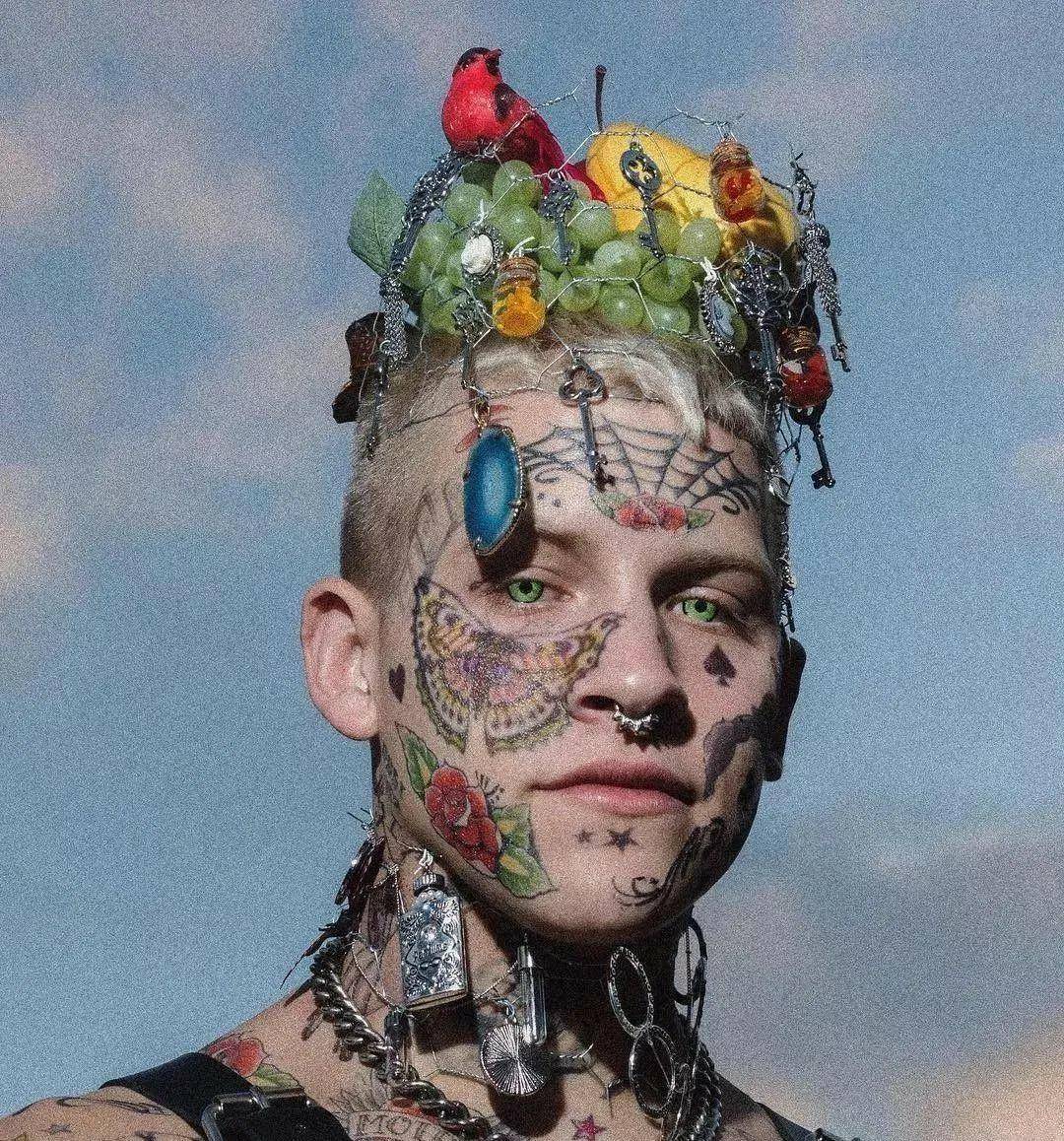 伤疤|收起你的廉价同情心，以疤痕为丑的时代即将结束，伤痕美学兴起！