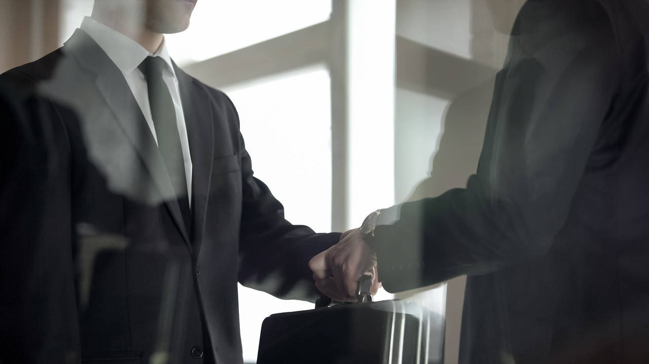 投资|原创“药明系”又一家企业成功登陆港股，为何CXO企业纷纷偏爱做LP？
