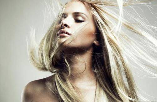 浴室吹头发好不好