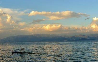 洱海是个湖还是海 04c717ff4c2b4df1b2bb0ca412aa8c49.jpeg