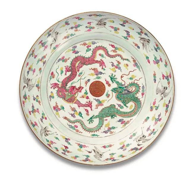 三彩|伦敦苏富比大拍精美唐三彩，带你见证大唐盛世华光！