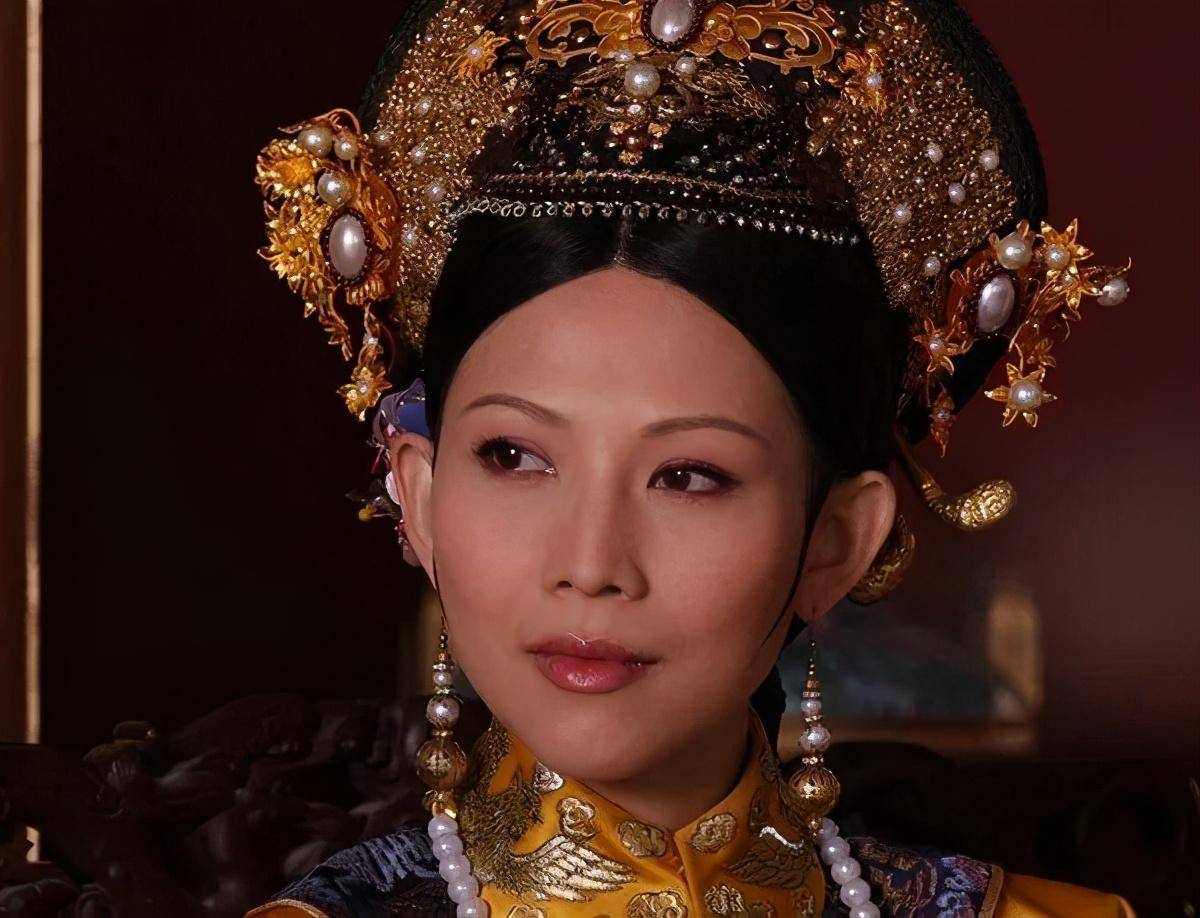 娱乐圈只认钱不认亲的明星爹妈，坑起娃来不要