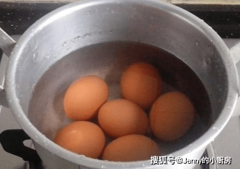 e491f245cc9a4cc7b1ced01fd9468930.png