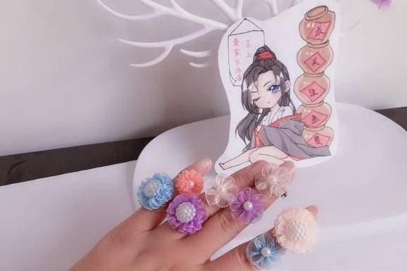 生活|可爱的手缝花小戒指手工制作教程，小小的很可爱