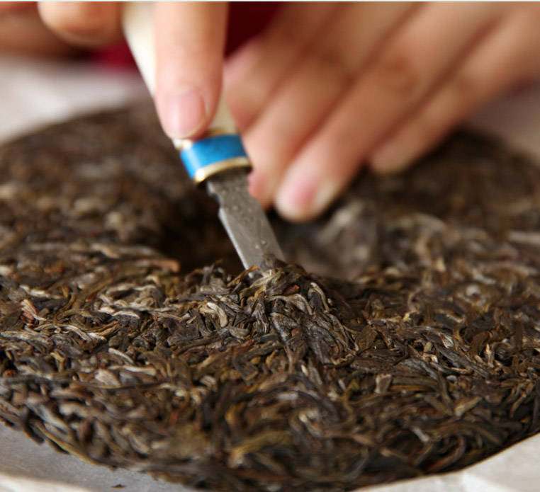 撬茶误区有哪些那么到底该如何打开茶饼呢