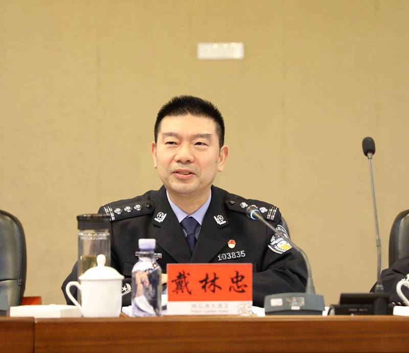 常德公安交警支队副支队长张宏华,陈亚蕾,谢军圣