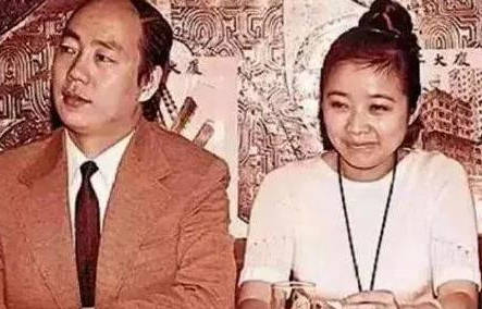 中国第一女首富，丈夫被绑架30年至今没找到，死