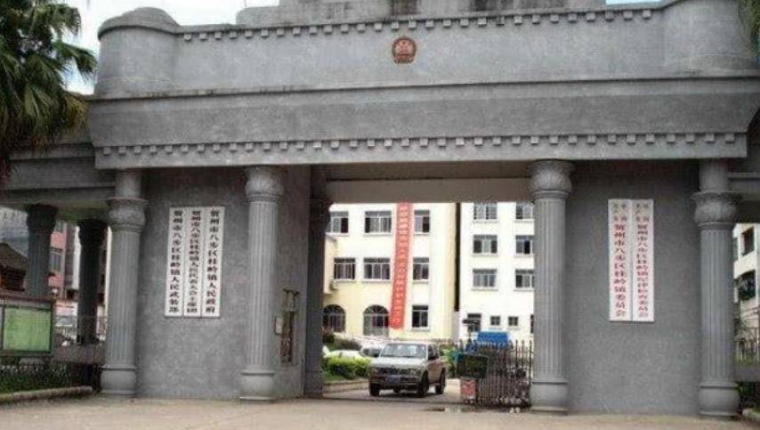 桂岭镇区人口_揭阳桂岭考场最新照片(2)