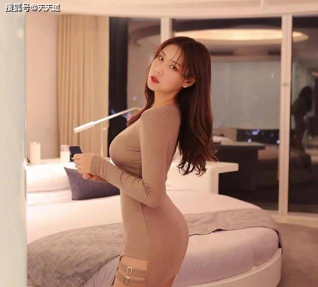 原创
搞笑GIF段子:以咱家的经济实力,永远不会吃到痛风的