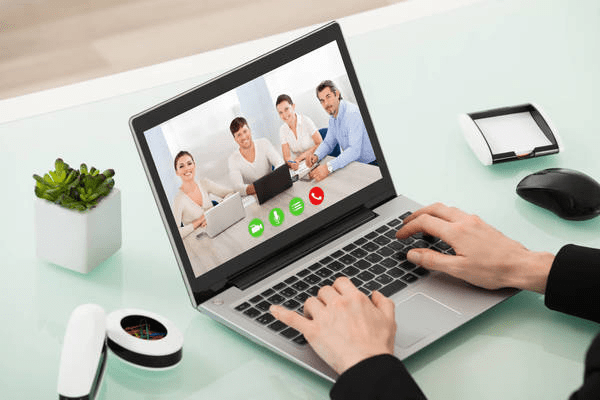 直播|网红做培训：粉丝变下线？