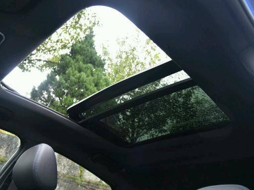 原厂仅国产,不知道是否配备了世界前十的发动机和coupe SUVs